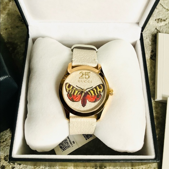 STUNNING Ladies GUCCI watch NEW with tags ๐ฅ - Picture 8 of 13